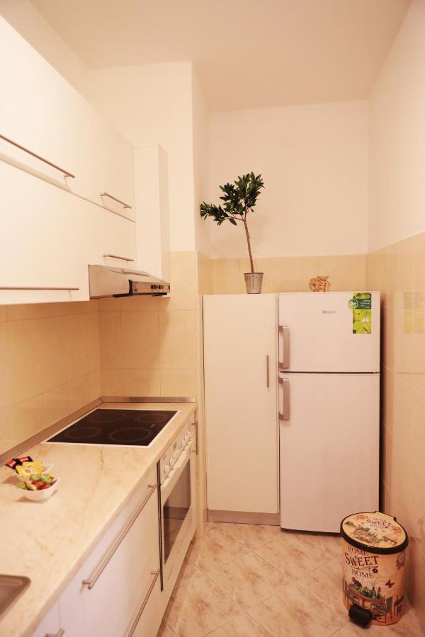 Apartment Dajak Centar Banja Luka Exterior foto
